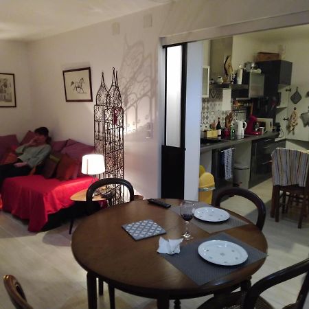Chambre Marguerite, au 1er- Villa Chaumonty Périgueux Extérieur photo